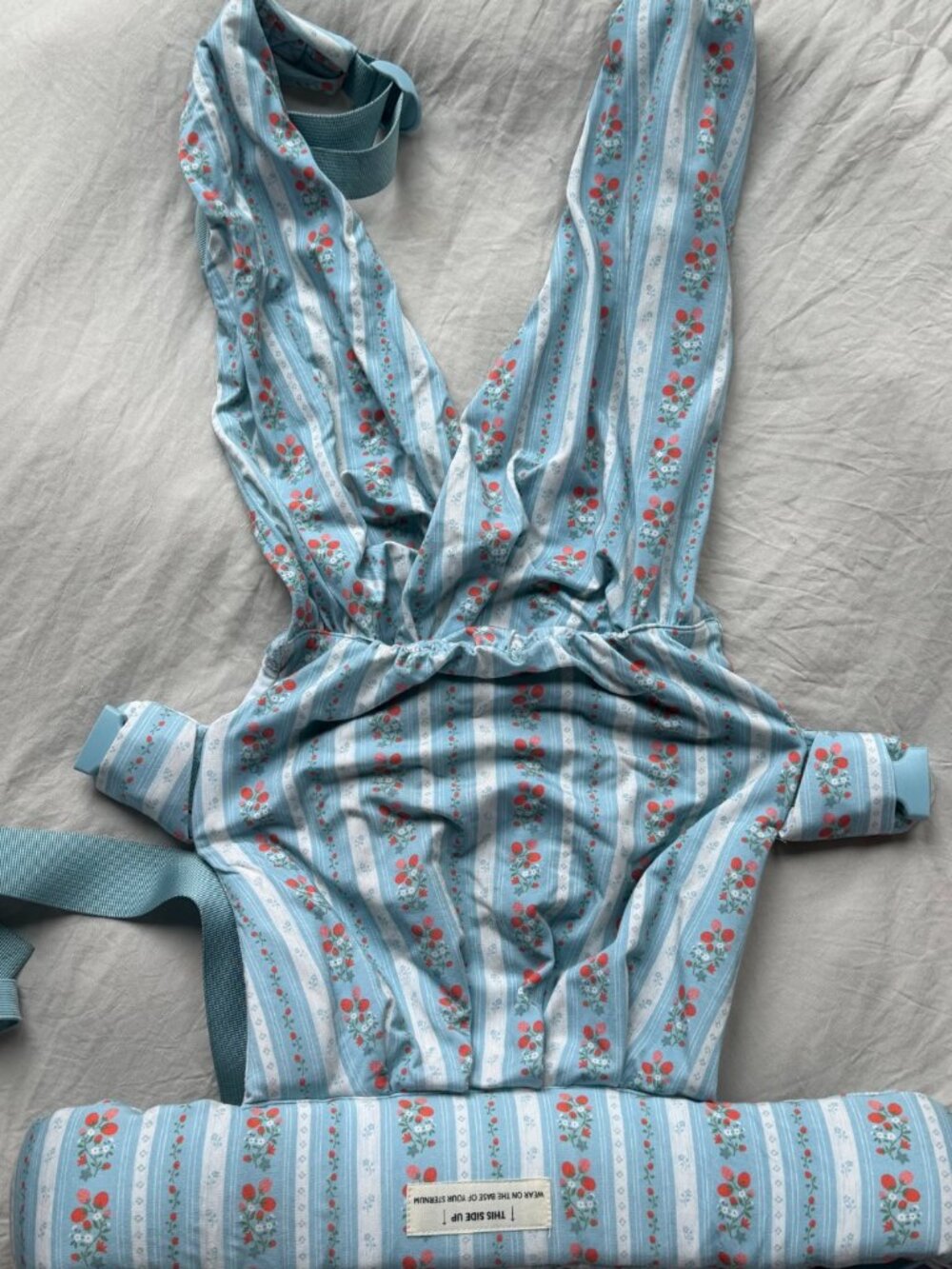 Wildbird Marianne Aerial Wrap - Picture 1 of 5